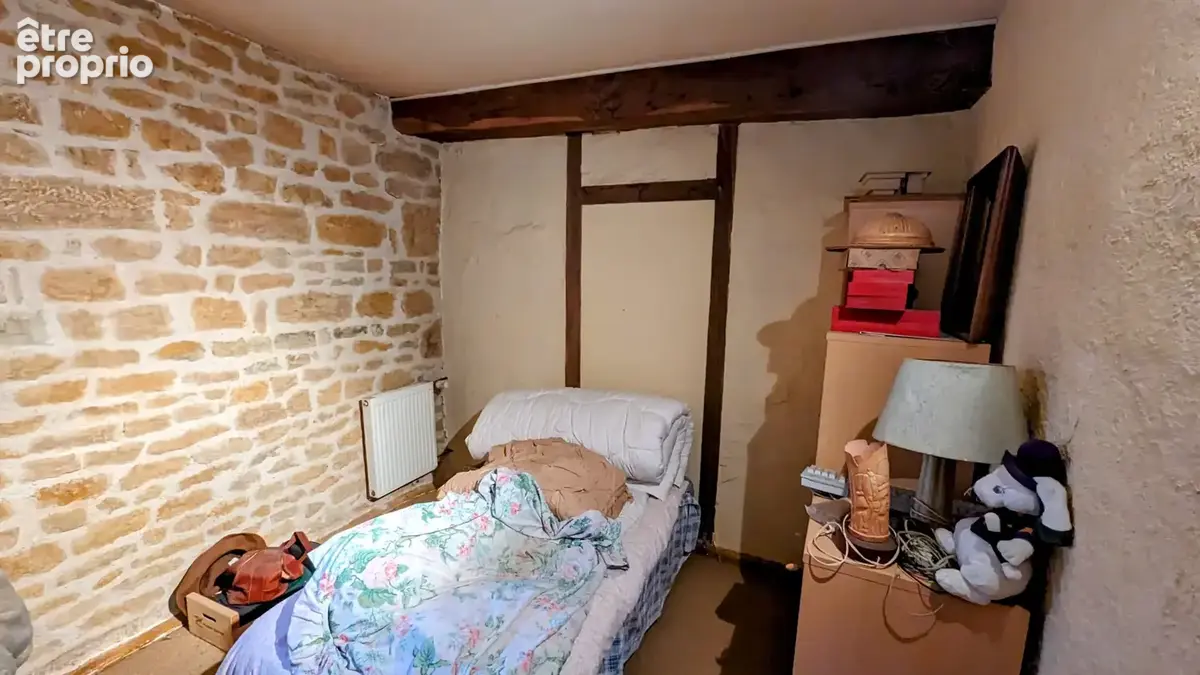 En bourgogne, dans le département de l'yonne, maison ancienne de caractere  avec dependances et terrain - photo 6