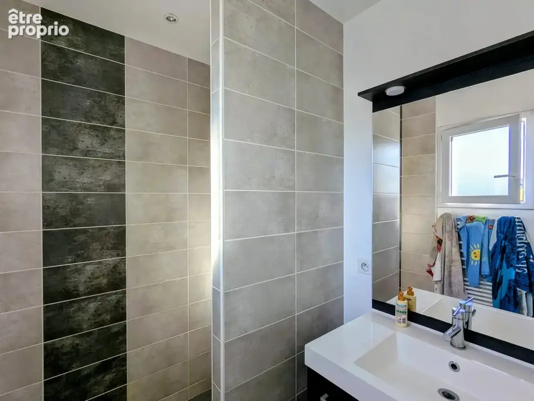 Maison 175 m² à Hurigny  - photo 17