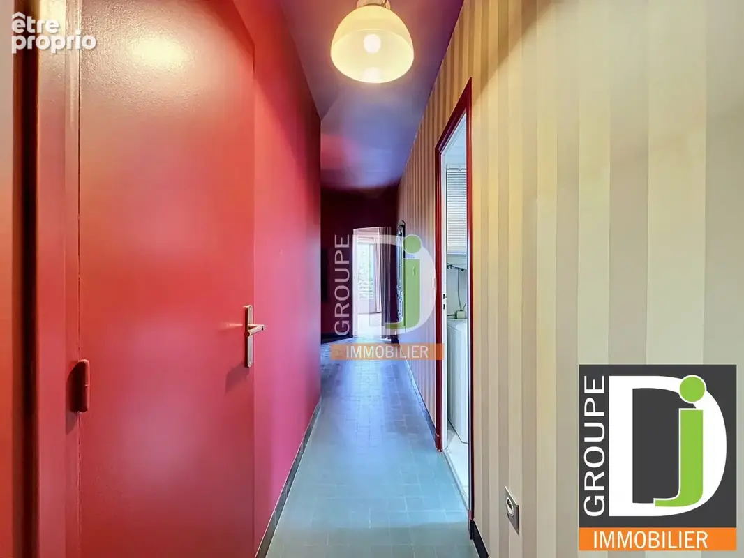 Appartement 65 m² à Crest  - photo 9