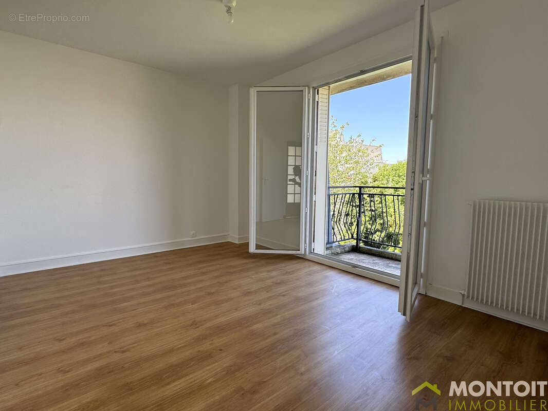 Appartement à L'HAY-LES-ROSES