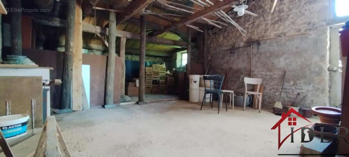 Maison à CHAMPSEVRAINE