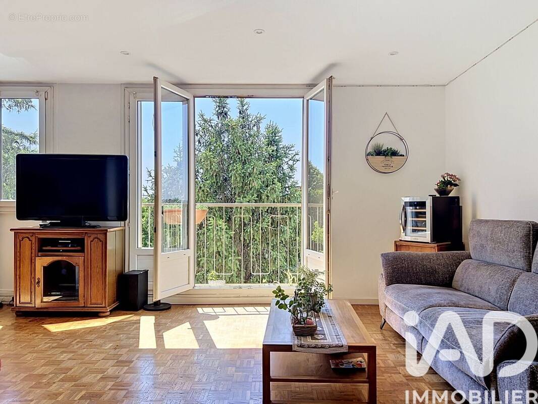 Photo 1 - Appartement à CHATOU