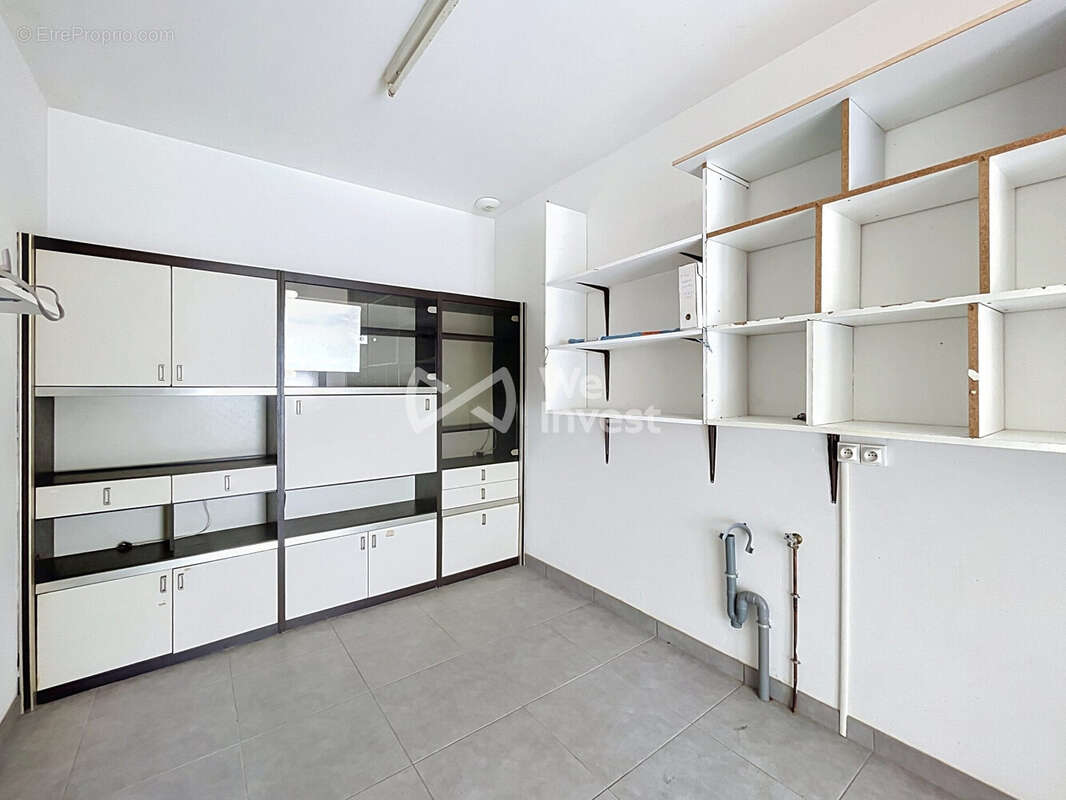 Maison 185 m² à Cornille  - photo 7