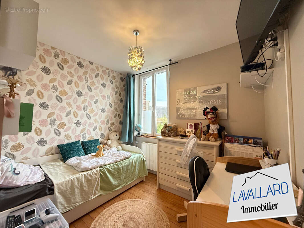 Maison à VILLERS-BRETONNEUX