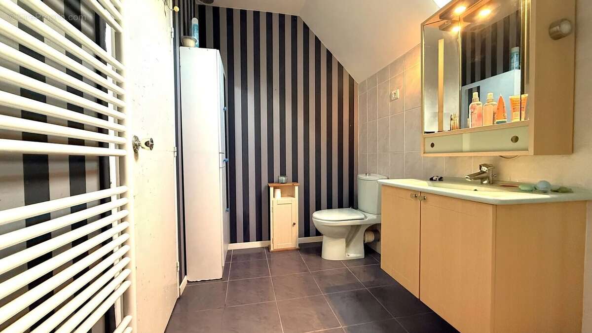 Maison à MONTIGNY-LE-BRETONNEUX