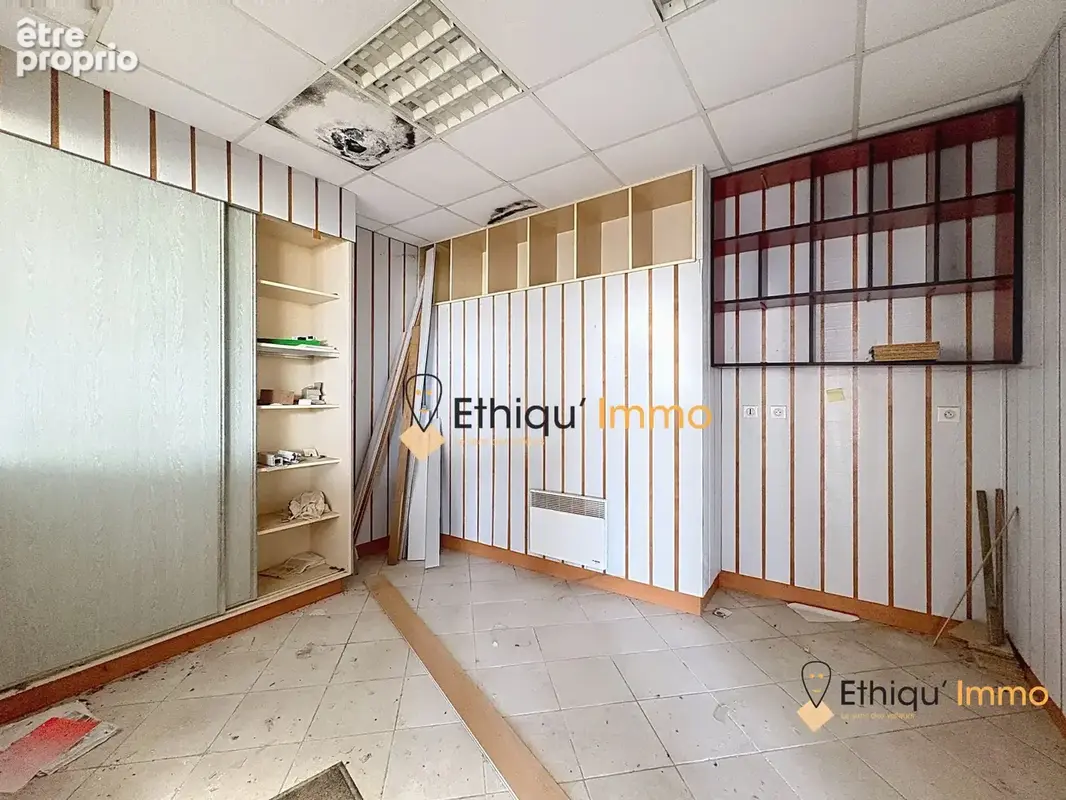 Commerce 776 m² à Onjon  - photo 7