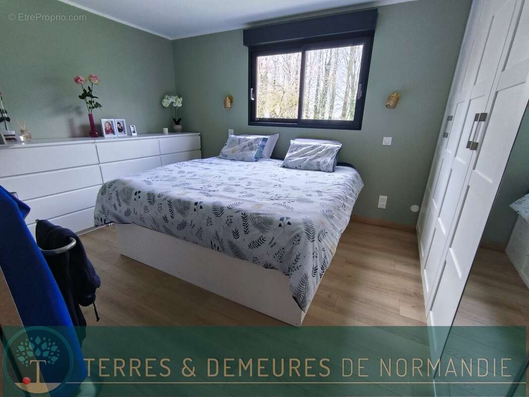 Maison à CORMEILLES