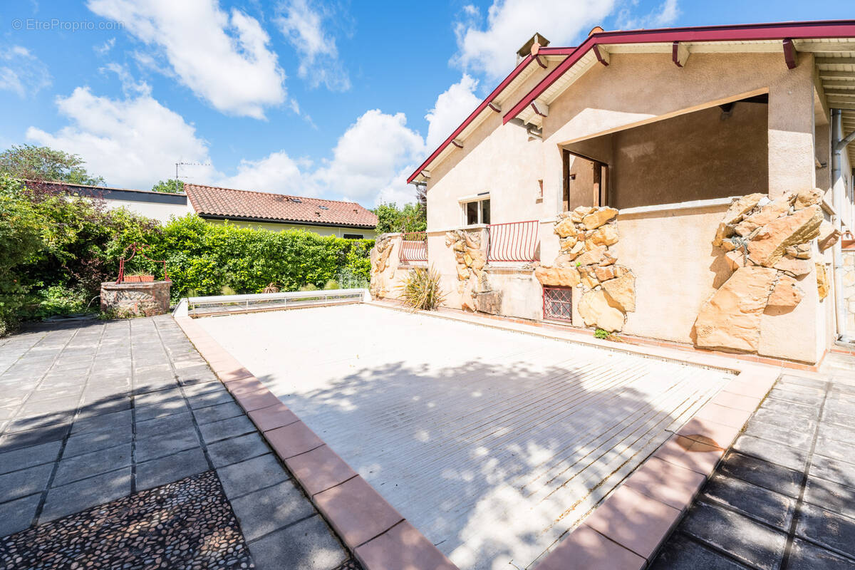 Maison à VILLENEUVE-TOLOSANE