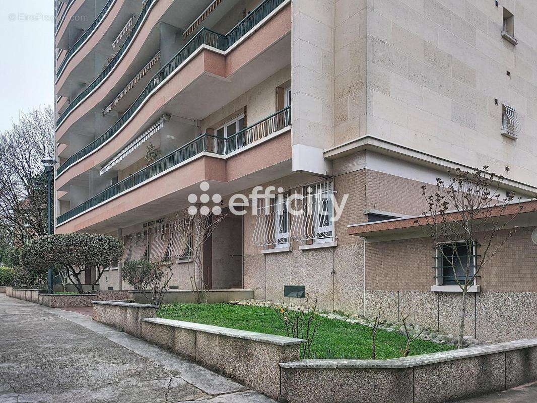 Appartement à NOGENT-SUR-MARNE