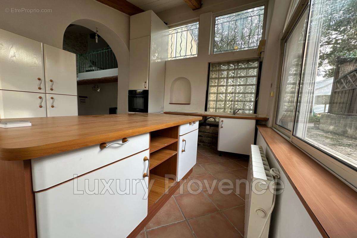 Maison à LA BOUILLADISSE