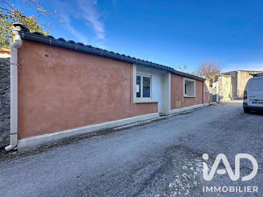 Maison 26 m² à Saint-Hilaire-De-Beauvoir  - photo 7