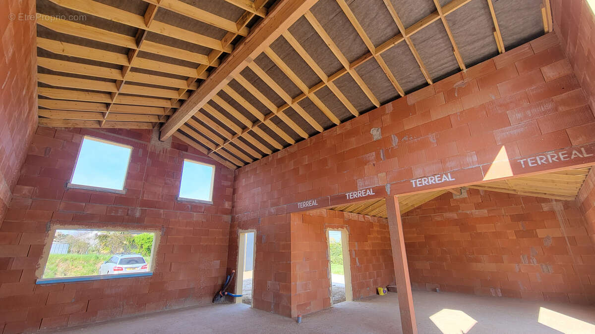 Maison contemporaine à terminer avec belle vue - photo 3