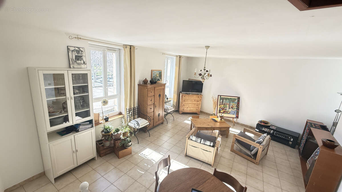 Appartement à APT