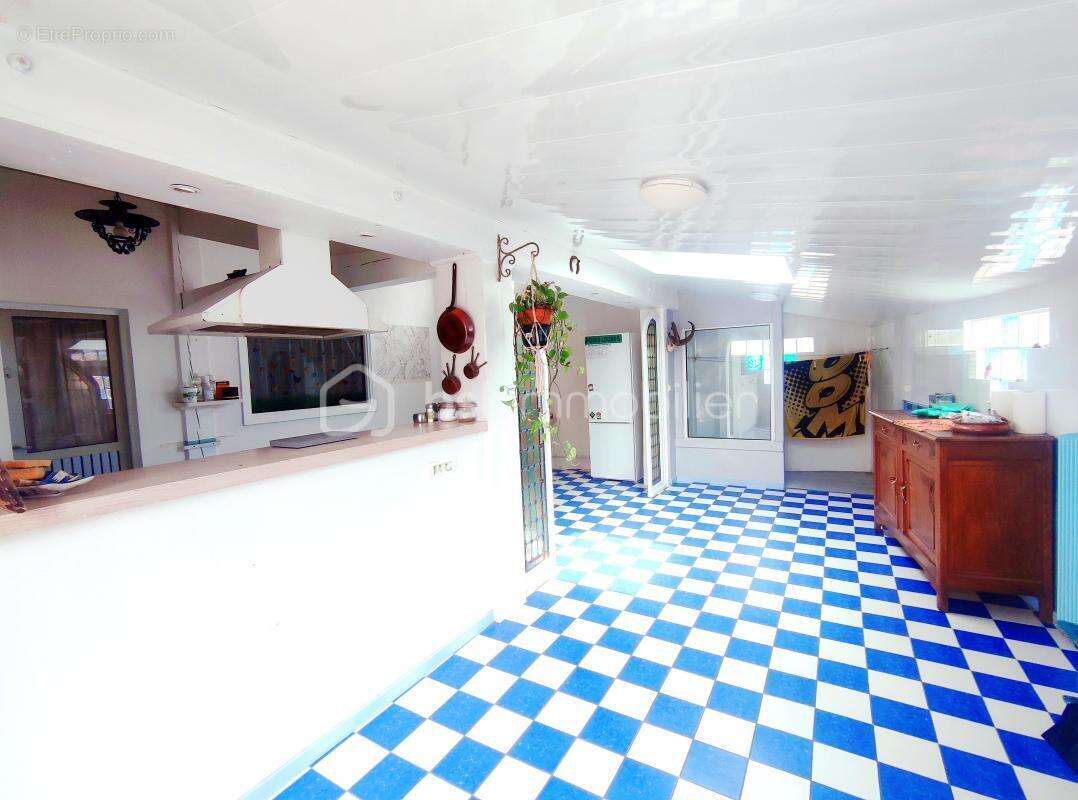 Maison de ville/ garage / jardinet - photo 4
