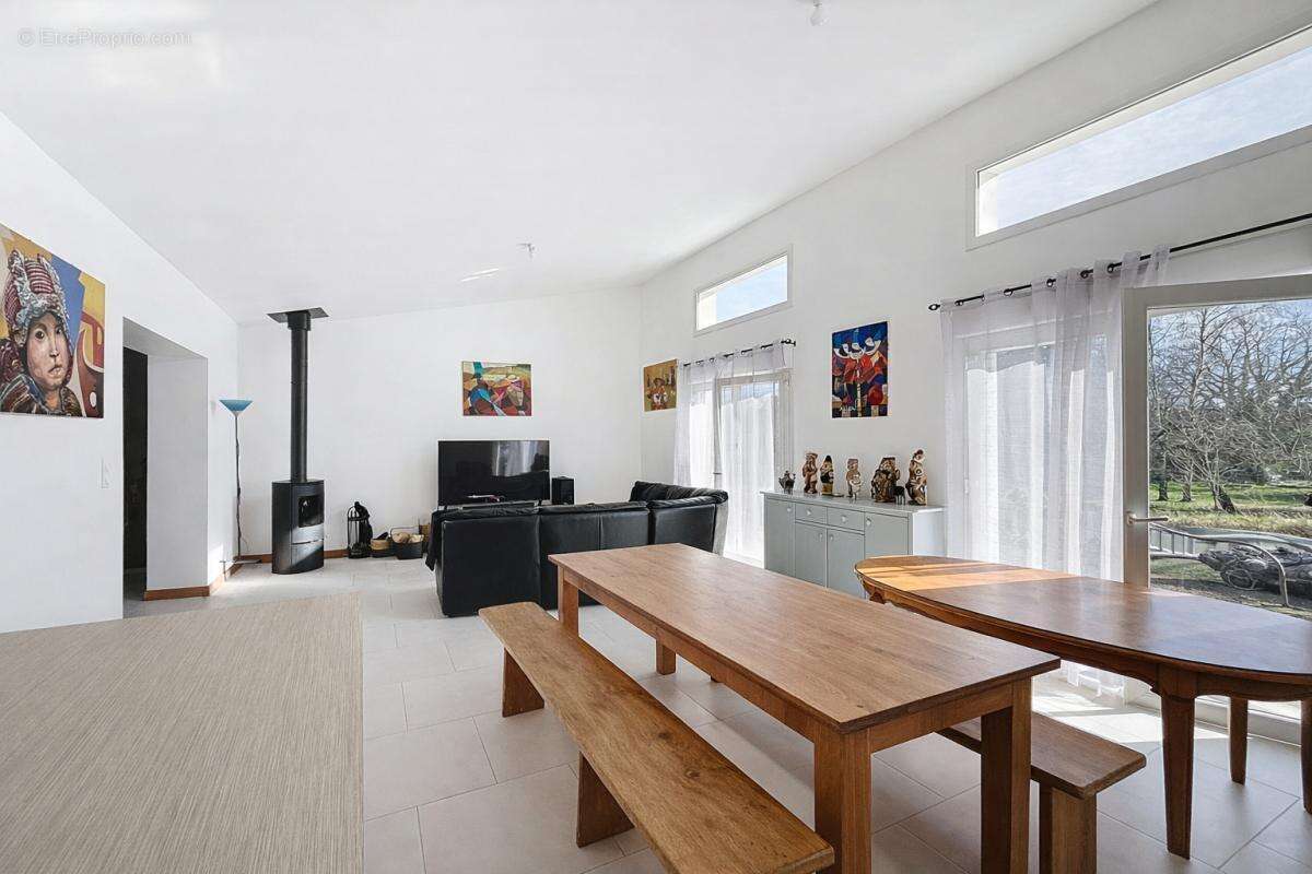 A 15 min de Sens, Maison de plain-pied de 2025, 9 pièces , 4 chambres , Exposition plein Sud, DPE A - photo 4