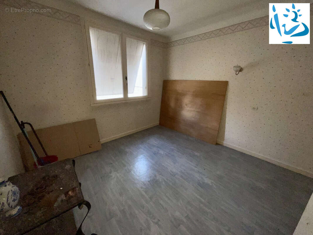 Maison 155 m² à Beaumont-De-Lomagne  - photo 7