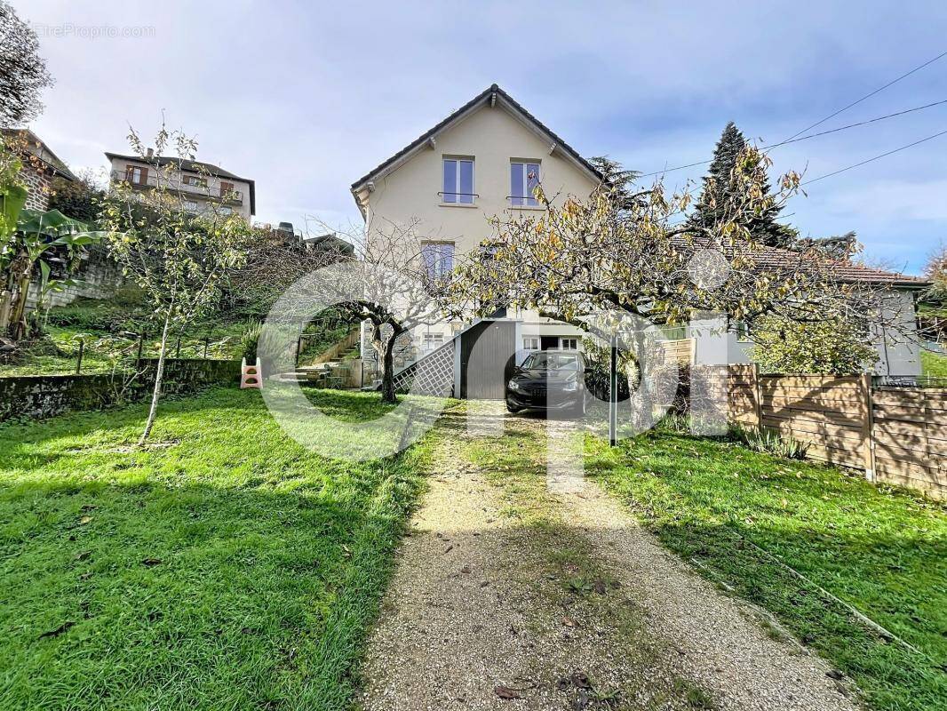 Maison à BRIVE-LA-GAILLARDE