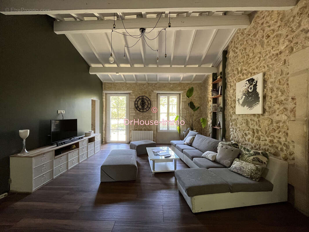 Maison à AVENSAN