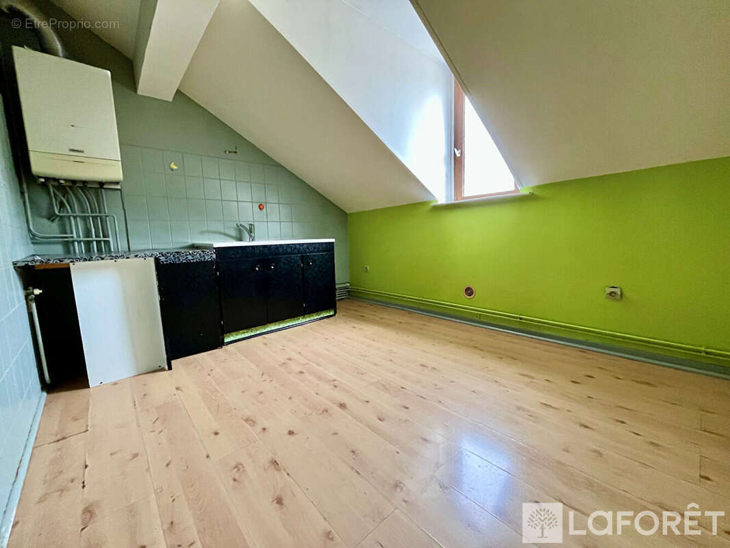 Appartement à CHANTRAINE