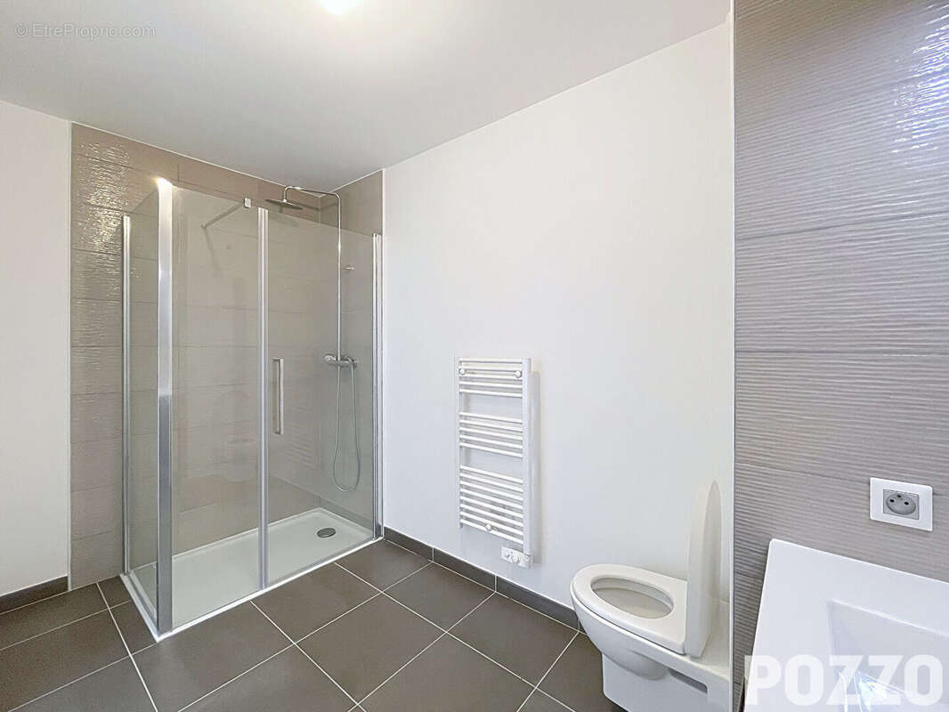 Appartement t3 caen - ascenseur terrasse stationnement - photo 7