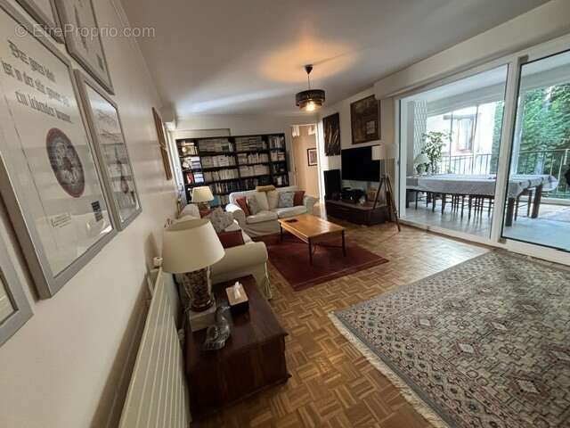 Lamorlaye - centre ville - beau f4 - photo 5