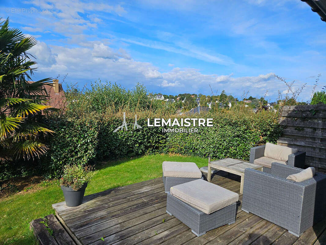 Maison à FONTAINE-LA-MALLET