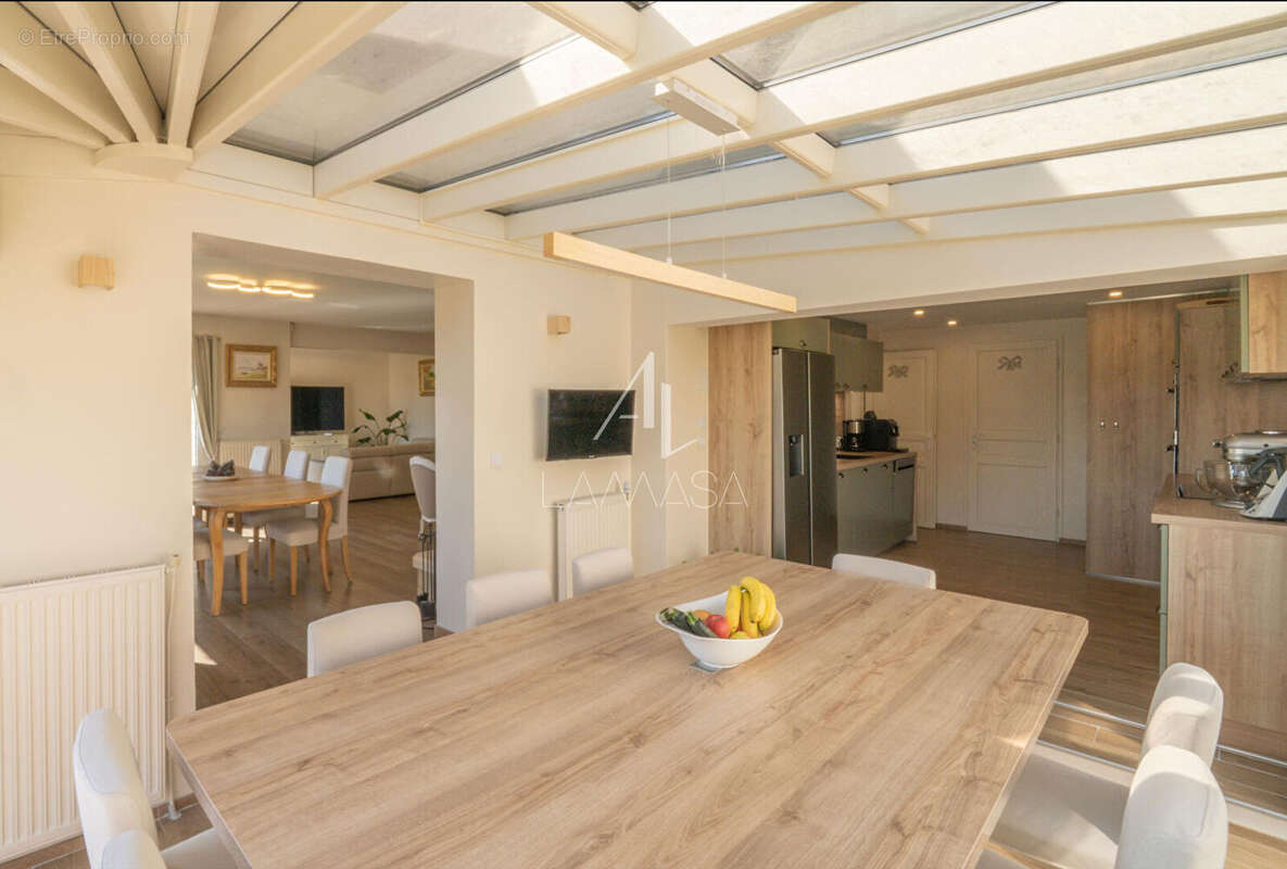 Maison à THORIGNY-SUR-MARNE