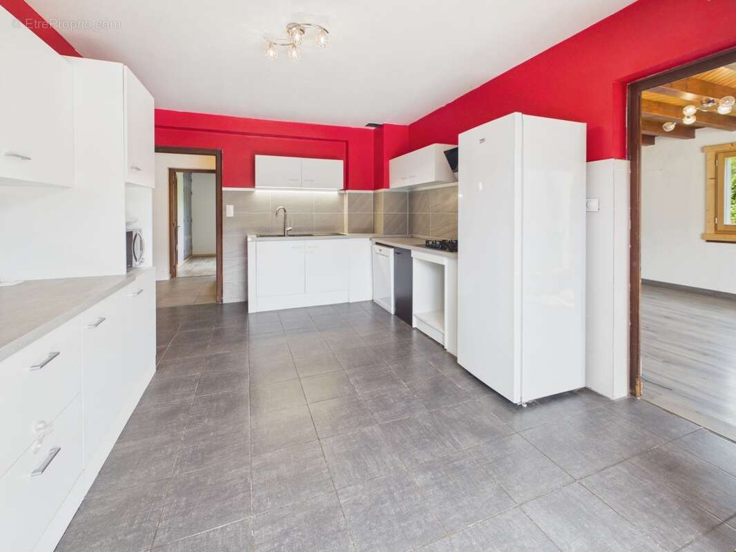 Haute Savoie (74), à vendre VERCHAIX - Domaine skiable Grand Massif - Appartement T5 - photo 7