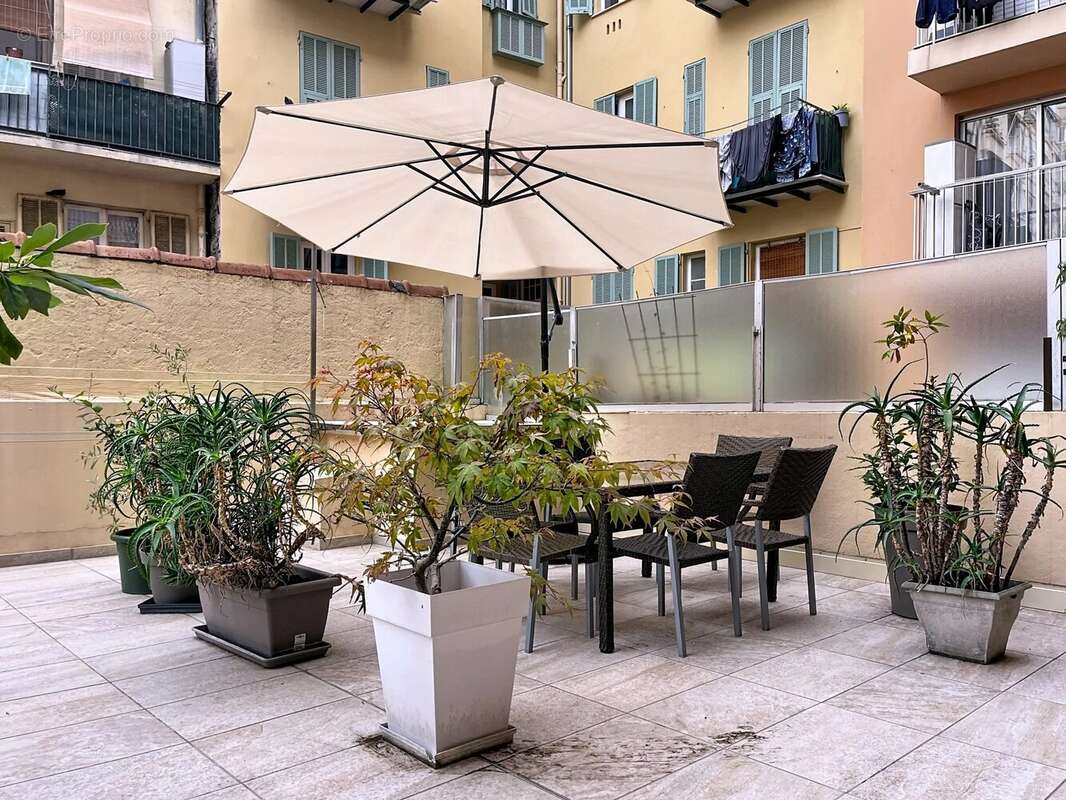 Appartement à NICE