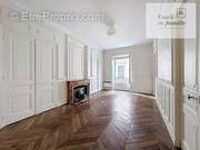 Appartement à LYON-6E