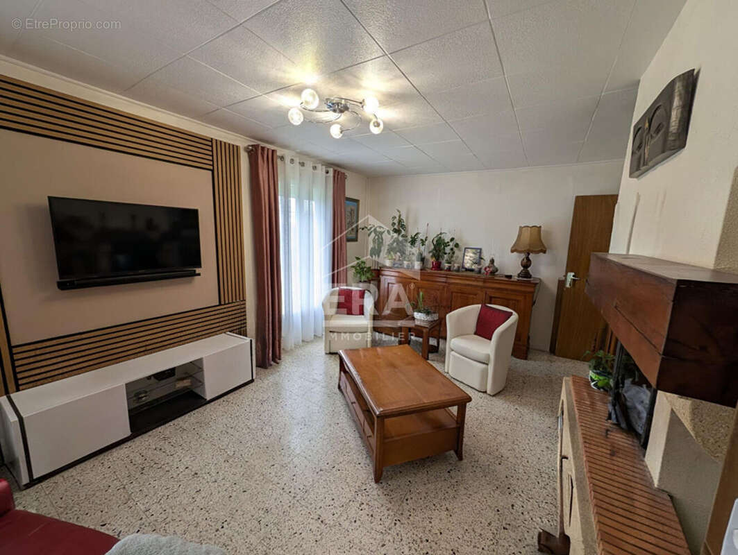 Maison 85m² à saint-géraud-de-corps - photo 4
