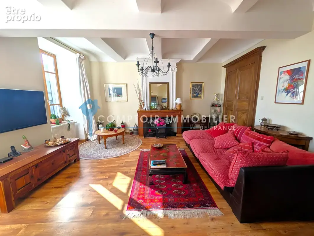 Dépt. 07 - A VENDRE à LAVILLEDIEU - Grand Mas de 530 m2 avec 7 appartements loués - Parcelle de 1600 m2. Inves - photo 28