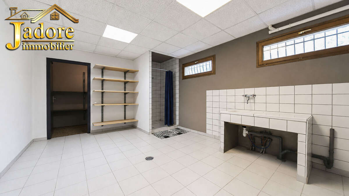 Grande maison familiale secteur calme - photo 29