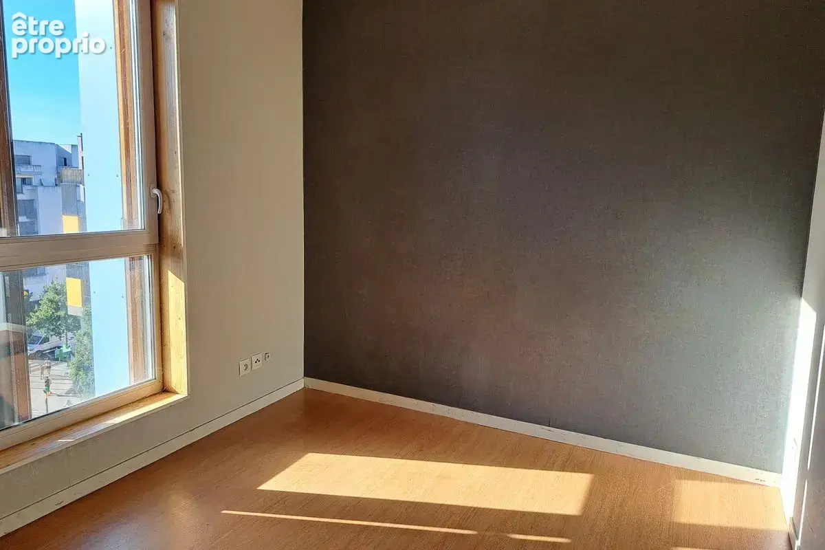 T4 de 78,8 m² à Lyon 9 au prix de vente de 196 800 € - photo 5