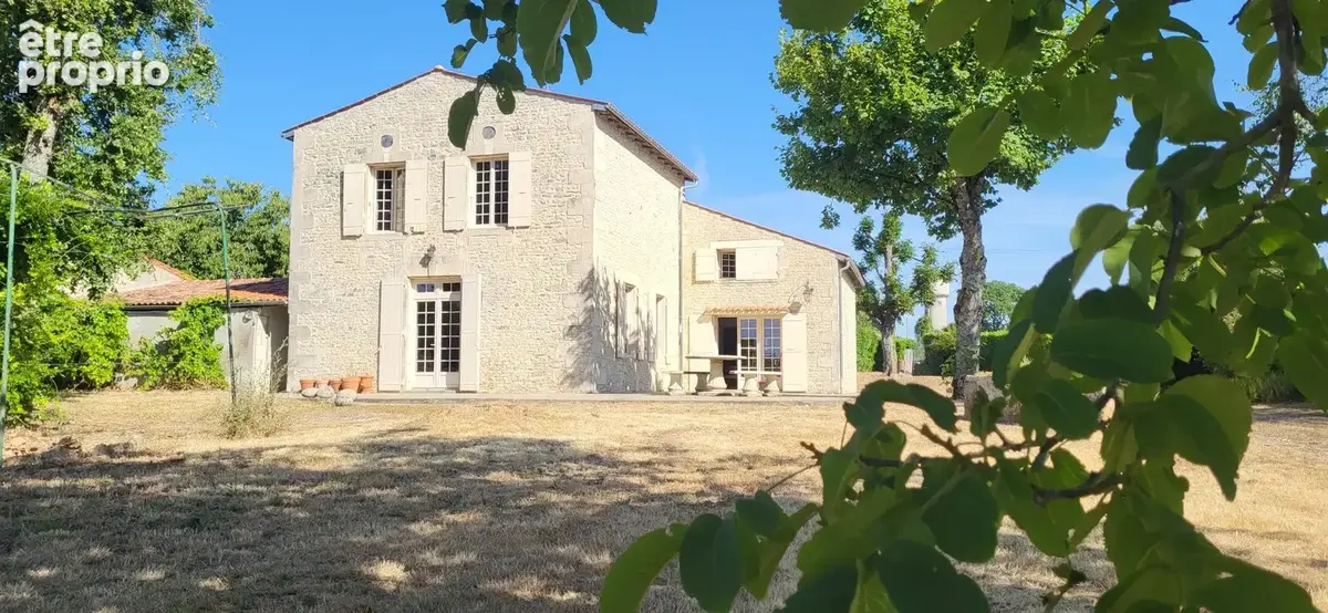 Maison à MAZERAY