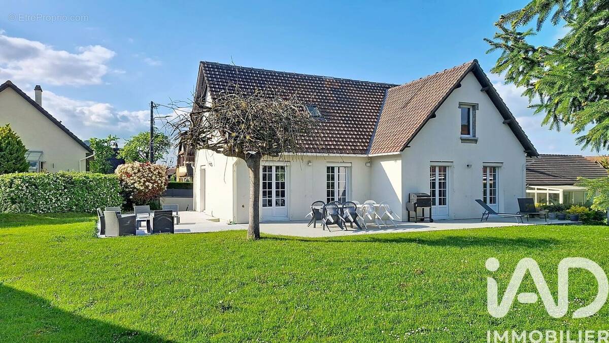 Photo 1 - Maison à CAUDEBEC-LES-ELBEUF