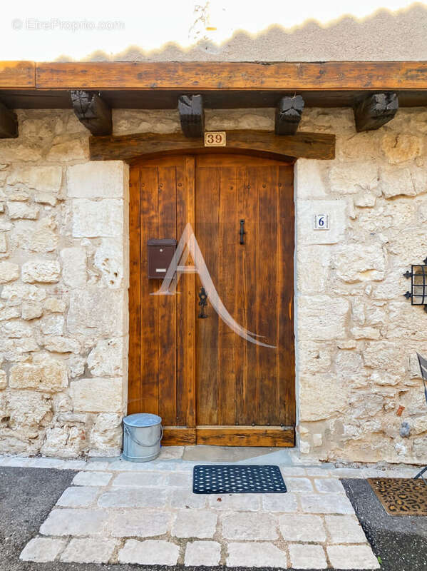 Maison à TOURNON-D&#039;AGENAIS