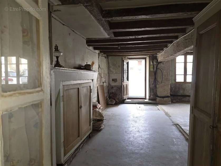 Appartement à MAGNAC-LAVAL