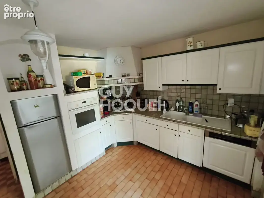 UNE MAISON, DEUX ESPACES DE VIE ! Le potentiel d'une grande maison familiale, à découvrir chez GUY HOQUET CARPENTRAS - photo 7