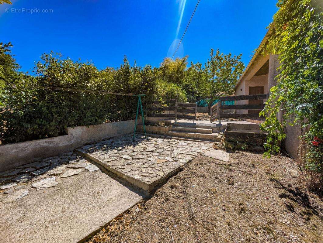 Maison 80 m² à Saint-Christol-Les-Ales  - photo 10