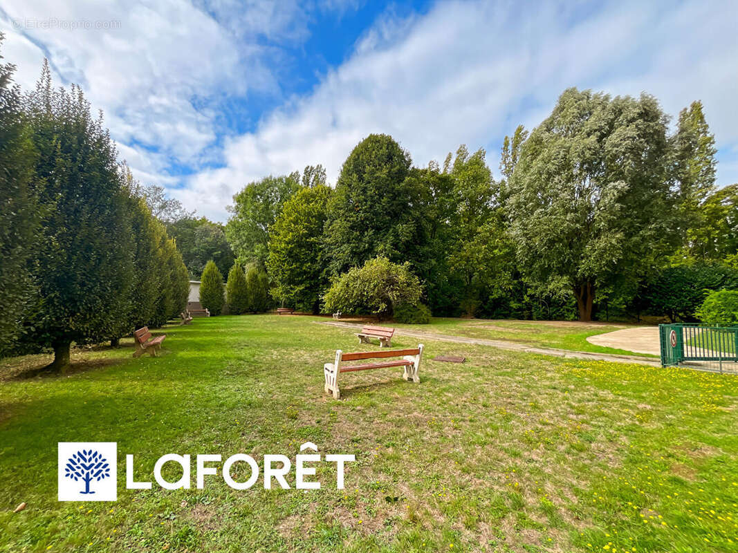 Appartement à ATHIS-MONS