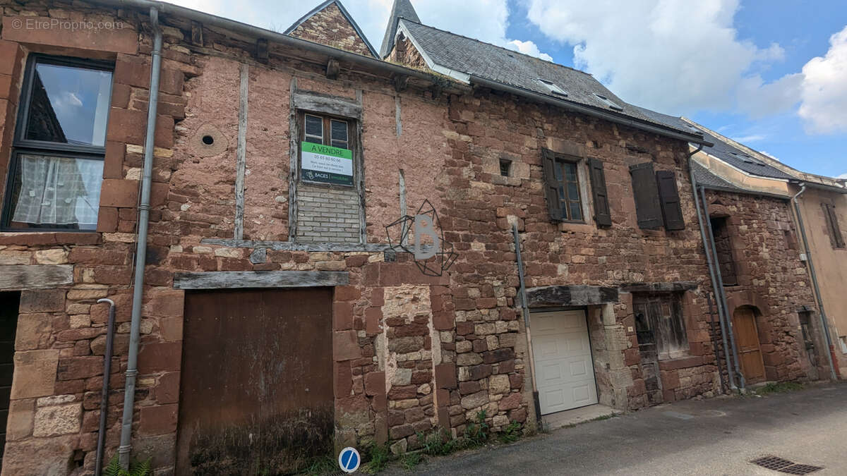 Maison à VALADY