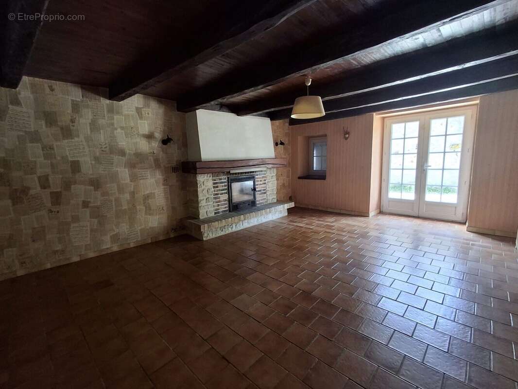 Maison à SAINT-CLAUD