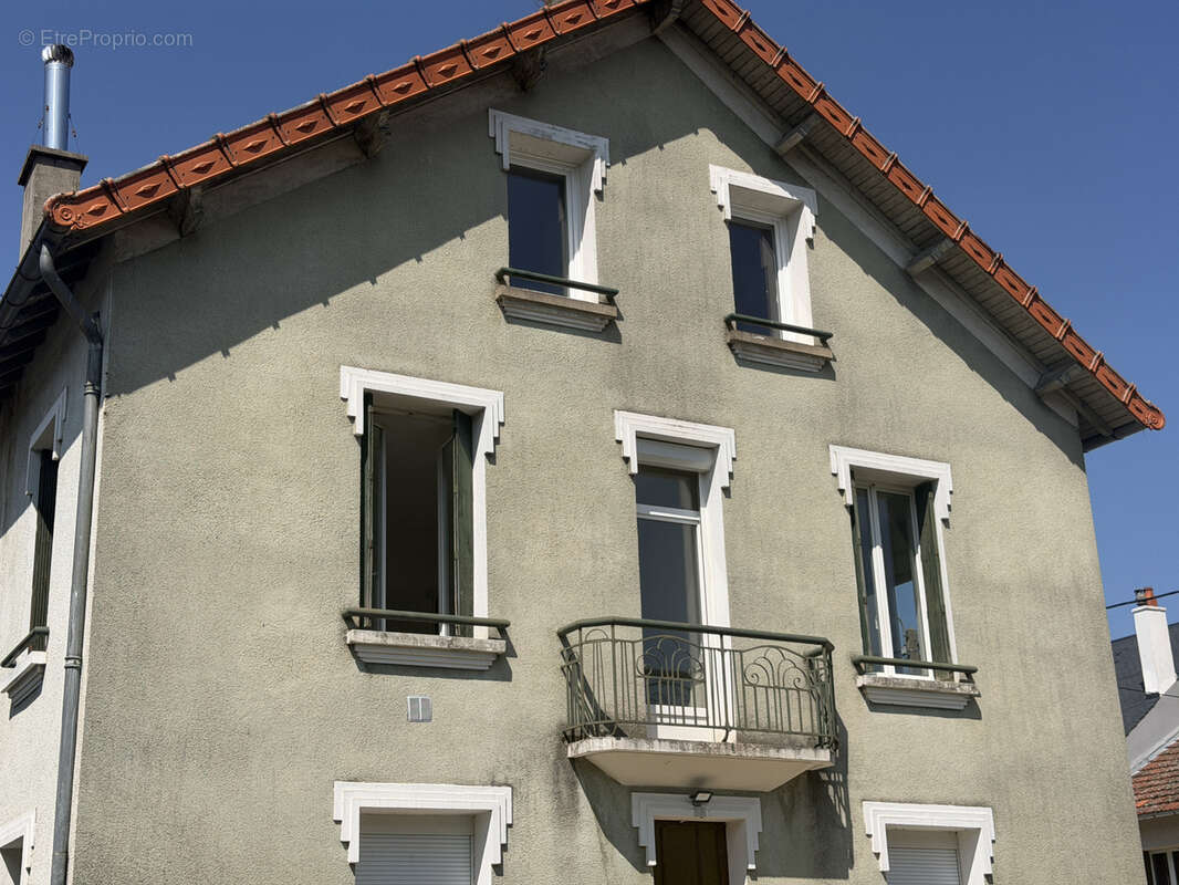 Appartement T4 de 93 m2 Lumineux, 3 chambres - Environnement calme - photo 9