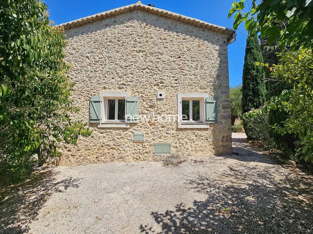 Magnifique bastide en pierre avec jardin clos et belle piscine avec cuisine d?été - photo 38