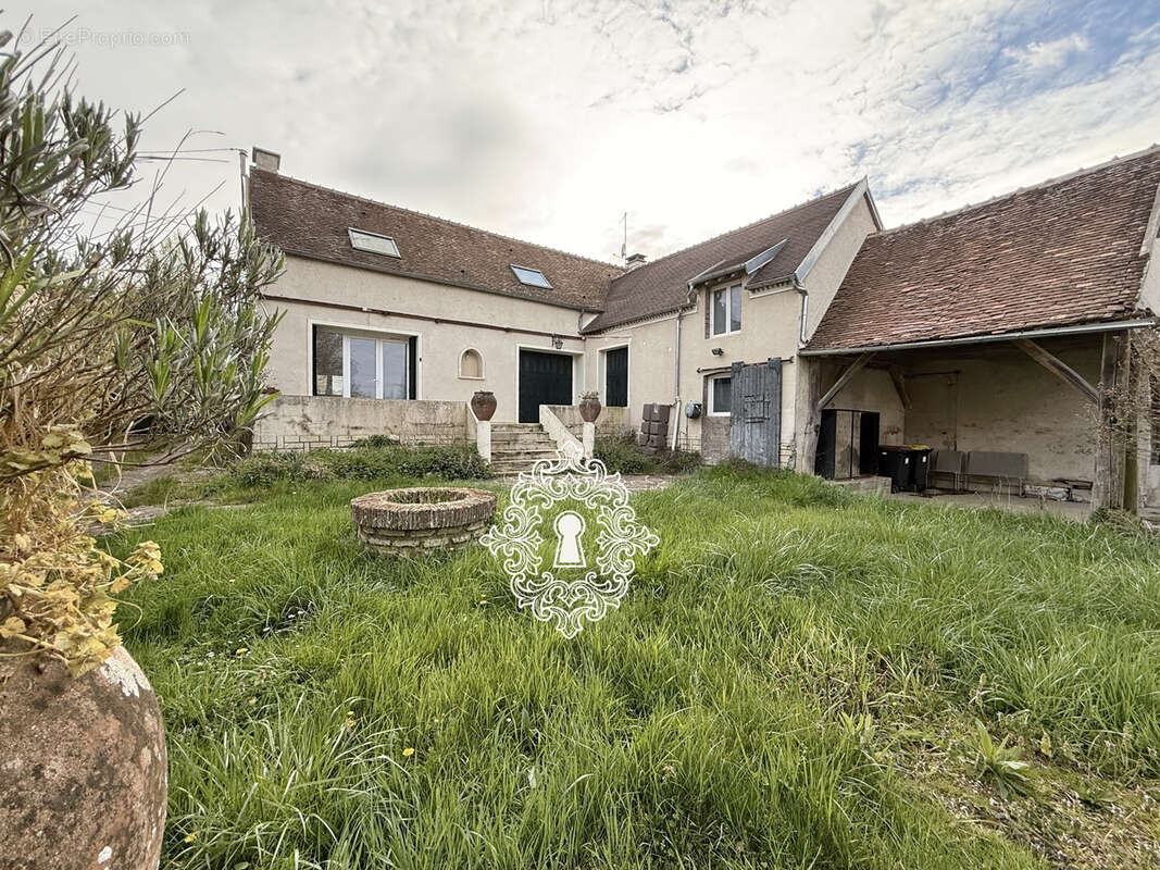 Maison à BRAY-SUR-SEINE