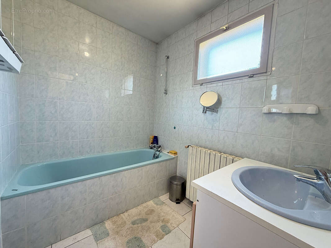 Maison Mesnils Sur Iton 3 pièce(s) 93 m2 - photo 4