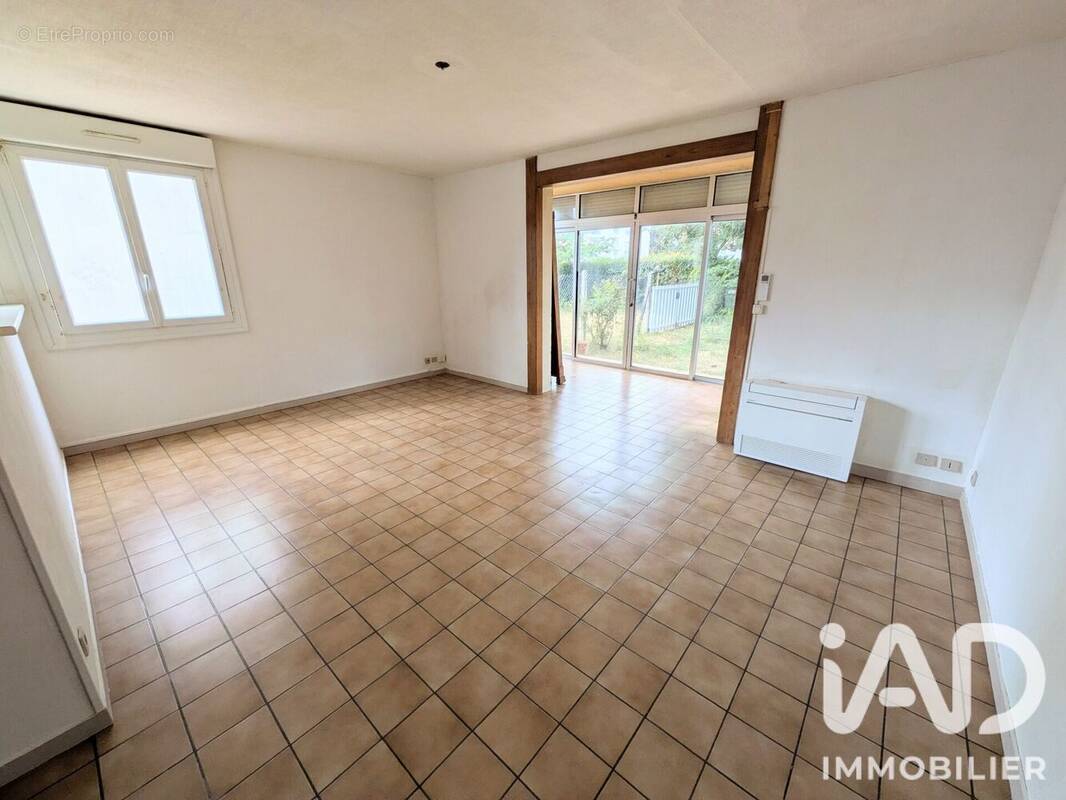 Photo 1 - Appartement à SAINT-CYR-SUR-LOIRE