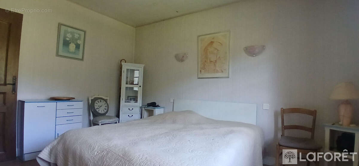 Maison à NEUVEGLISE