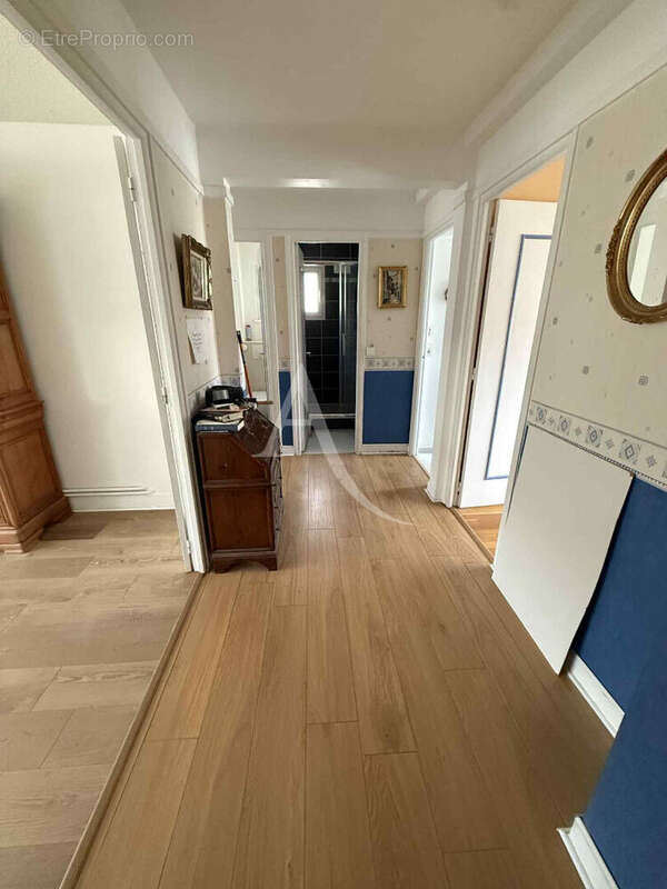 Appartement à CHATILLON